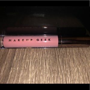 Makeup Geek Plush Creme- Never Used
